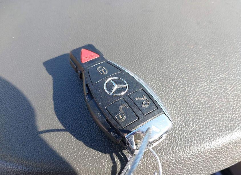 Photo 11 of 2011 Mercedes-benz R 350 4MATIC (VIN 4JGCB6FE3BA119263)