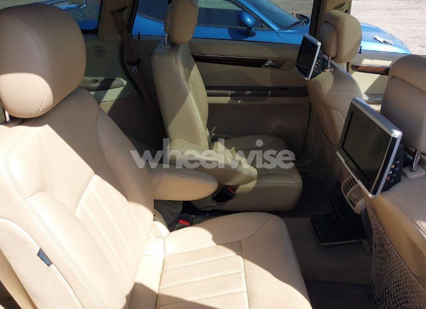 Photo 8 of 2010 Mercedes-benz R 350 4MATIC (VIN 4JGCB6FE9AA101574)