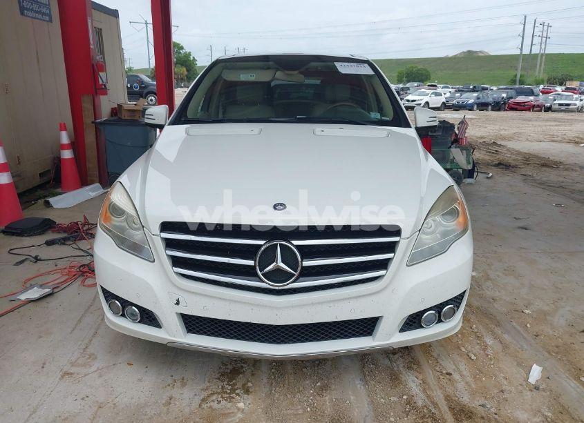 Photo 12 of 2011 Mercedes-benz R 350 4MATIC (VIN 4JGCB6FEXBA113685)