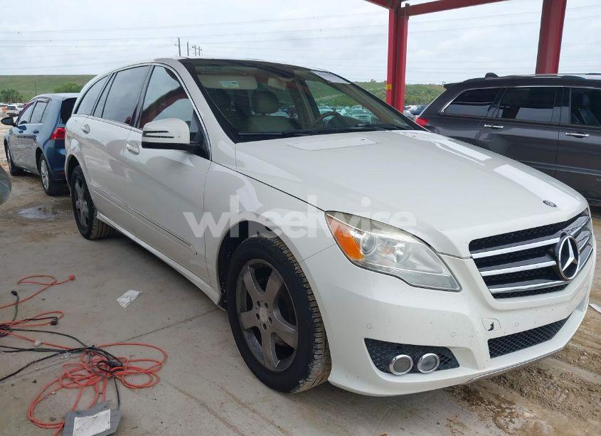Photo 13 of 2011 Mercedes-benz R 350 4MATIC (VIN 4JGCB6FEXBA113685)