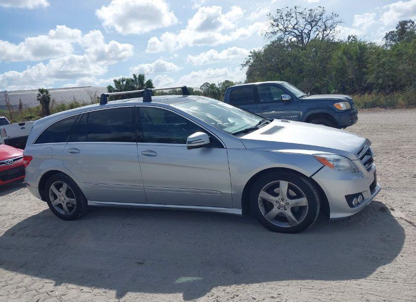 Photo 13 of 2011 Mercedes-benz R 350 4MATIC (VIN 4JGCB6FEXBA125741)
