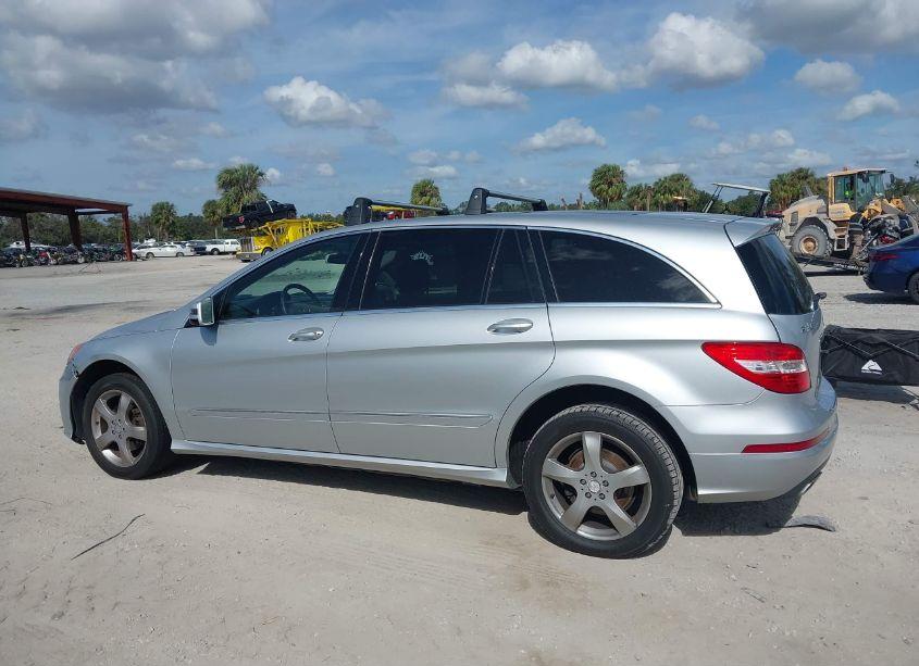 Photo 14 of 2011 Mercedes-benz R 350 4MATIC (VIN 4JGCB6FEXBA125741)