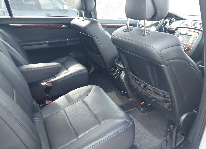 Photo 8 of 2011 Mercedes-benz R 350 4MATIC (VIN 4JGCB6FEXBA125741)