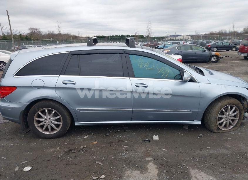 Photo 14 of 2006 Mercedes-benz R 500 4MATIC (VIN 4JGCB75E46A013191)