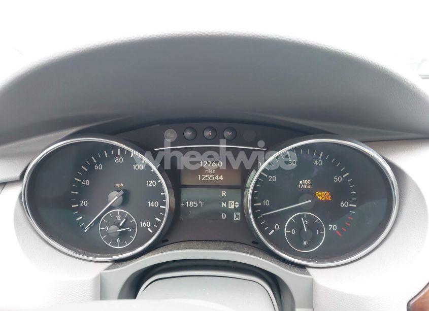 Photo 7 of 2006 Mercedes-benz R 500 4MATIC (VIN 4JGCB75E46A013191)