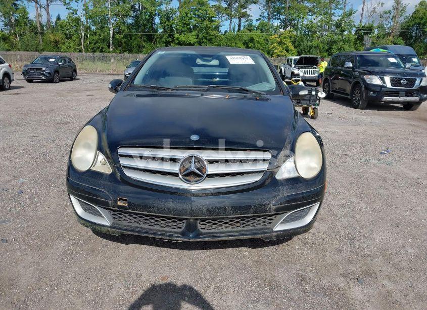 Photo 6 of 2006 Mercedes-benz R 500 4MATIC (VIN 4JGCB75E96A025935)