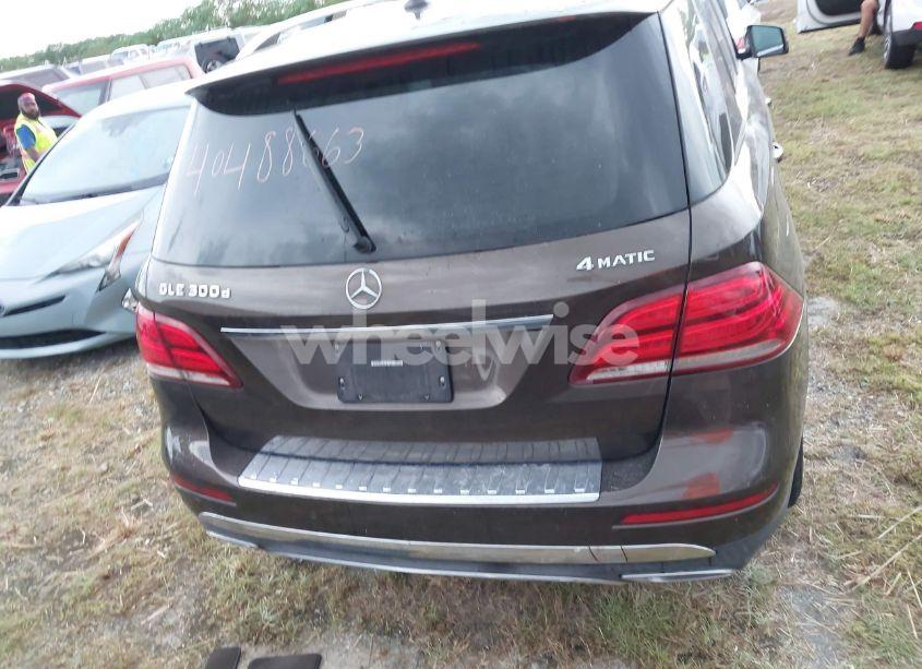 Photo 16 of 2016 Mercedes-benz Gle 300D 4MATIC (VIN 4JGDA0EB1GA651064)