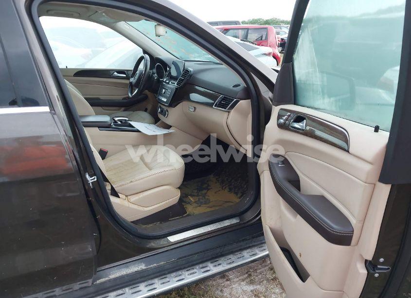 Photo 5 of 2016 Mercedes-benz Gle 300D 4MATIC (VIN 4JGDA0EB1GA651064)