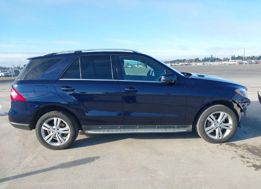 Photo 14 of 2015 Mercedes-benz Ml 250 BLUETEC 4MATIC (VIN 4JGDA0EB4FA495049)