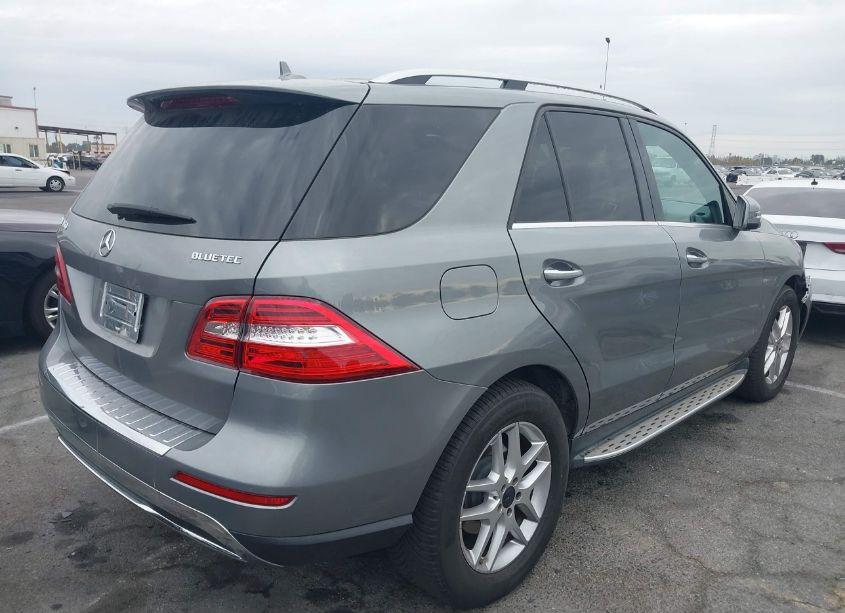 Photo 4 of 2014 Mercedes-benz Ml 350 BLUETEC 4MATIC (VIN 4JGDA2EB1EA290458)