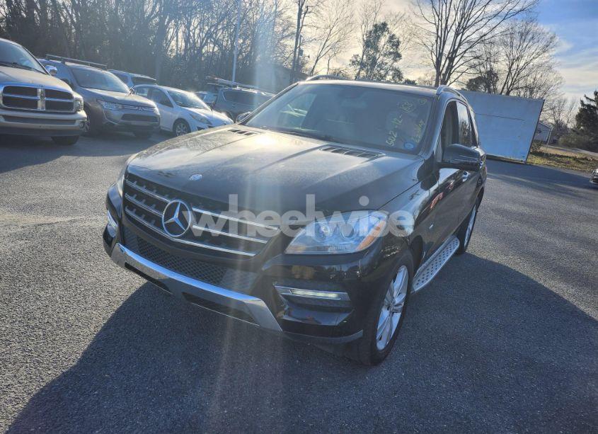 Photo 6 of 2012 Mercedes-benz Ml (VIN 4JGDA2EB6CA063618)