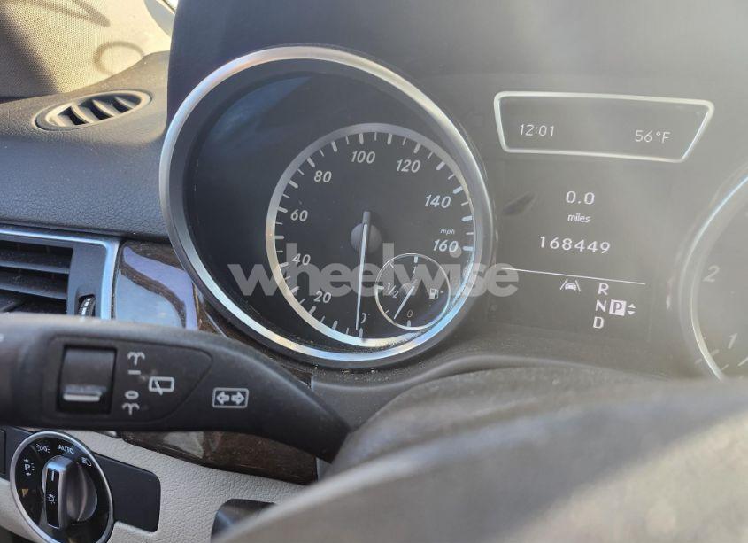 Photo 7 of 2012 Mercedes-benz Ml (VIN 4JGDA2EB6CA063618)