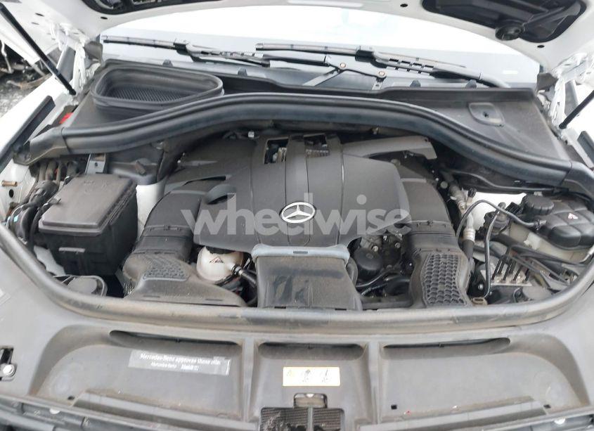 Photo 10 of 2019 Mercedes-benz Gle 400 4MATIC (VIN 4JGDA5GB0KB210149)