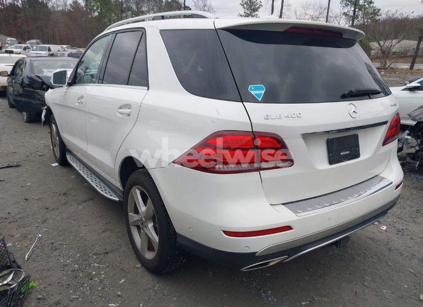 Photo 3 of 2019 Mercedes-benz Gle 400 4MATIC (VIN 4JGDA5GB0KB210149)
