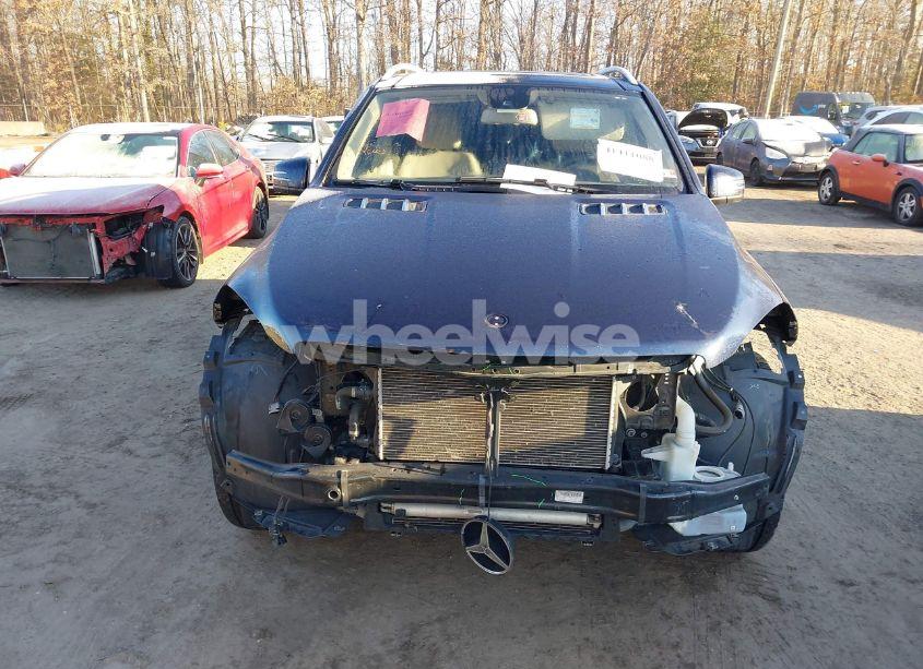 Photo 13 of 2015 Mercedes-benz Ml 400 4MATIC (VIN 4JGDA5GB3FA469911)