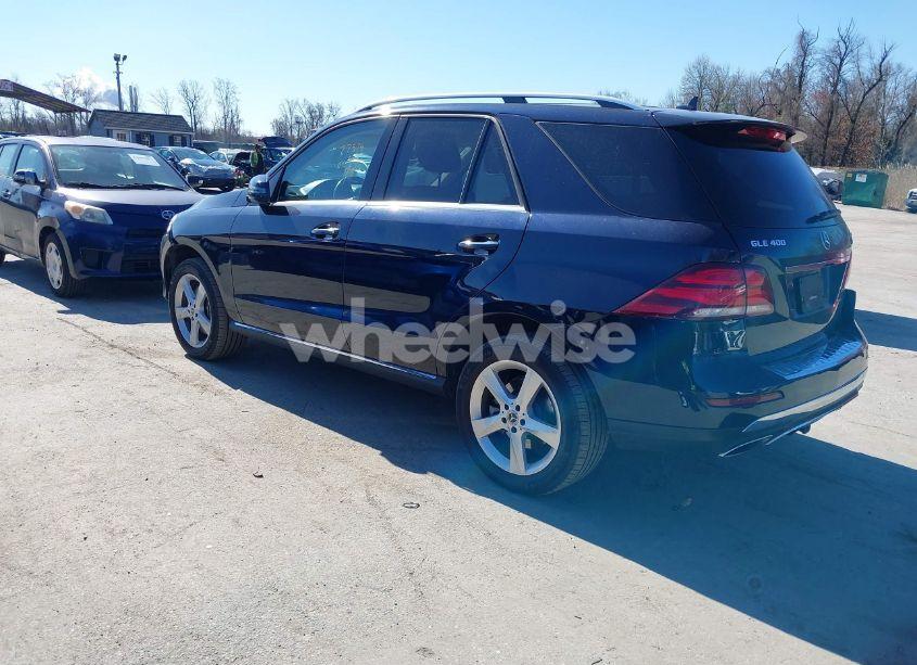Photo 3 of 2019 Mercedes-benz Gle 400 4MATIC (VIN 4JGDA5GB5KB216352)