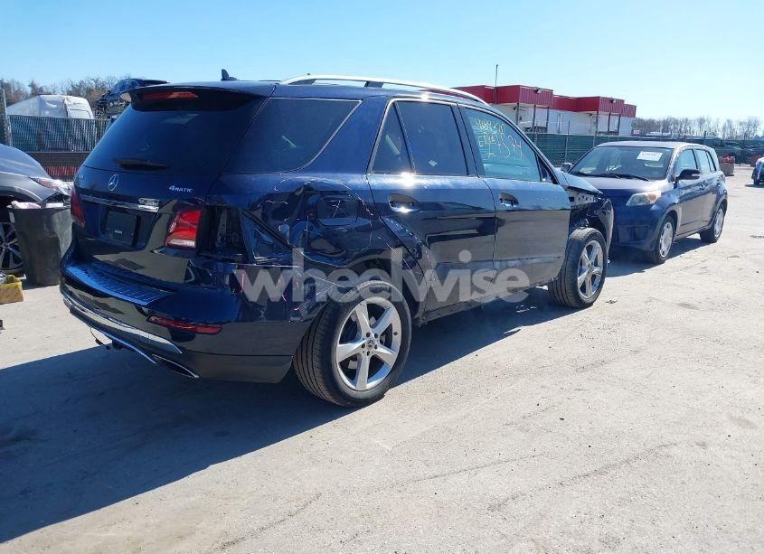 Photo 4 of 2019 Mercedes-benz Gle 400 4MATIC (VIN 4JGDA5GB5KB216352)