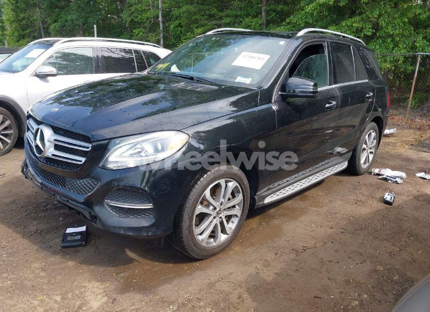 Photo 2 of 2019 Mercedes-benz Gle 400 4MATIC (VIN 4JGDA5GB5KB218442)