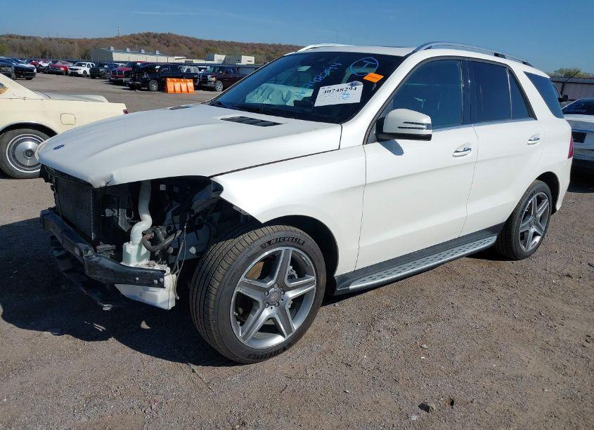 Photo 2 of 2016 Mercedes-benz Gle 400 4MATIC (VIN 4JGDA5GB9GA633549)