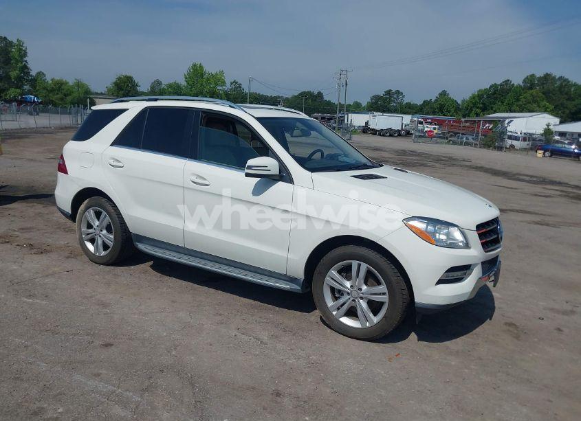 2013 Mercedes-benz Ml 350 4MATIC (VIN 4JGDA5HB0DA108177) main photo