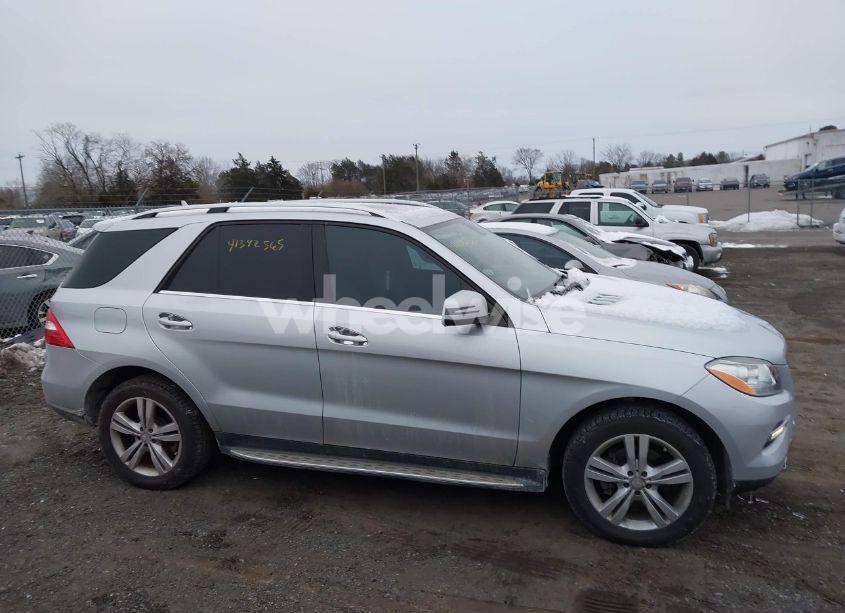 Photo 13 of 2013 Mercedes-benz Ml 350 4MATIC (VIN 4JGDA5HB0DA206450)