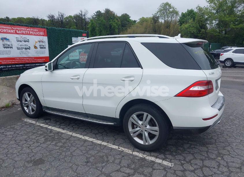 Photo 14 of 2014 Mercedes-benz Ml 350 4MATIC (VIN 4JGDA5HB0EA362358)