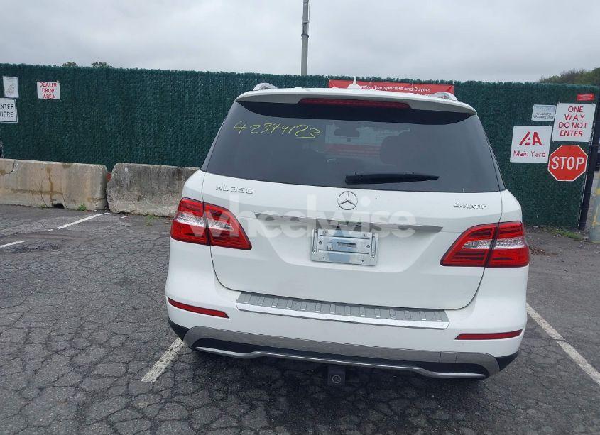 Photo 16 of 2014 Mercedes-benz Ml 350 4MATIC (VIN 4JGDA5HB0EA362358)