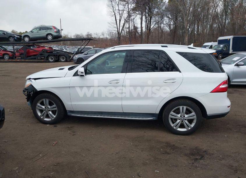 Photo 14 of 2014 Mercedes-benz Ml 350 4MATIC (VIN 4JGDA5HB0EA395974)