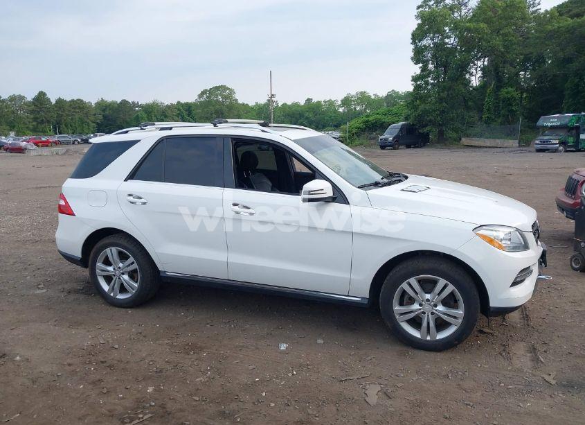 Photo 13 of 2014 Mercedes-benz Ml 350 4MATIC (VIN 4JGDA5HB0EA397515)