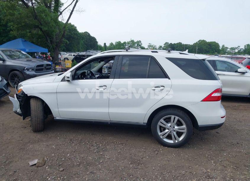 Photo 14 of 2014 Mercedes-benz Ml 350 4MATIC (VIN 4JGDA5HB0EA397515)