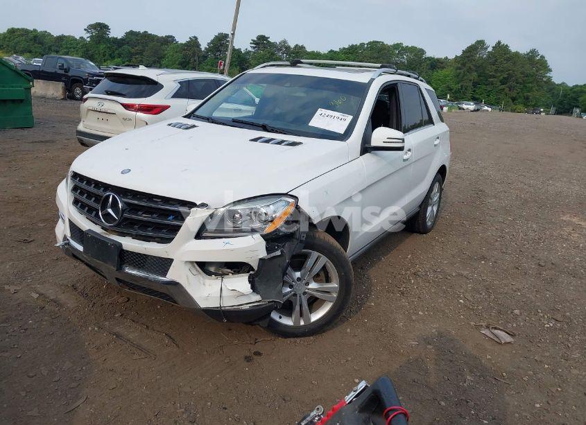 Photo 2 of 2014 Mercedes-benz Ml 350 4MATIC (VIN 4JGDA5HB0EA397515)