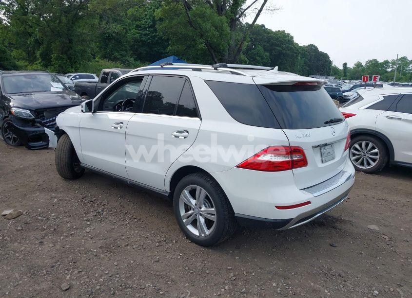 Photo 3 of 2014 Mercedes-benz Ml 350 4MATIC (VIN 4JGDA5HB0EA397515)