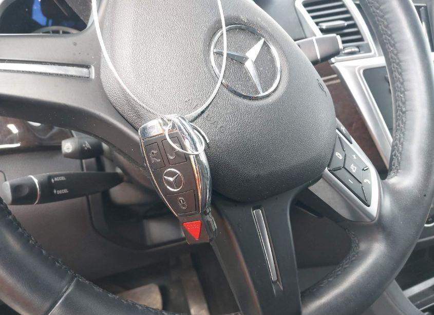 Photo 11 of 2015 Mercedes-benz Ml 350 4MATIC (VIN 4JGDA5HB0FA495705)