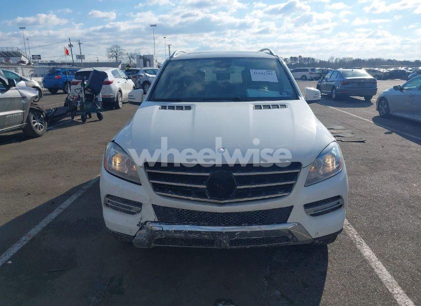 Photo 12 of 2015 Mercedes-benz Ml 350 4MATIC (VIN 4JGDA5HB0FA585890)