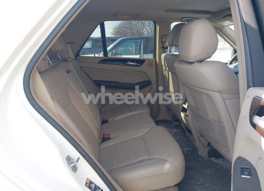 Photo 8 of 2015 Mercedes-benz Ml 350 4MATIC (VIN 4JGDA5HB0FA585890)