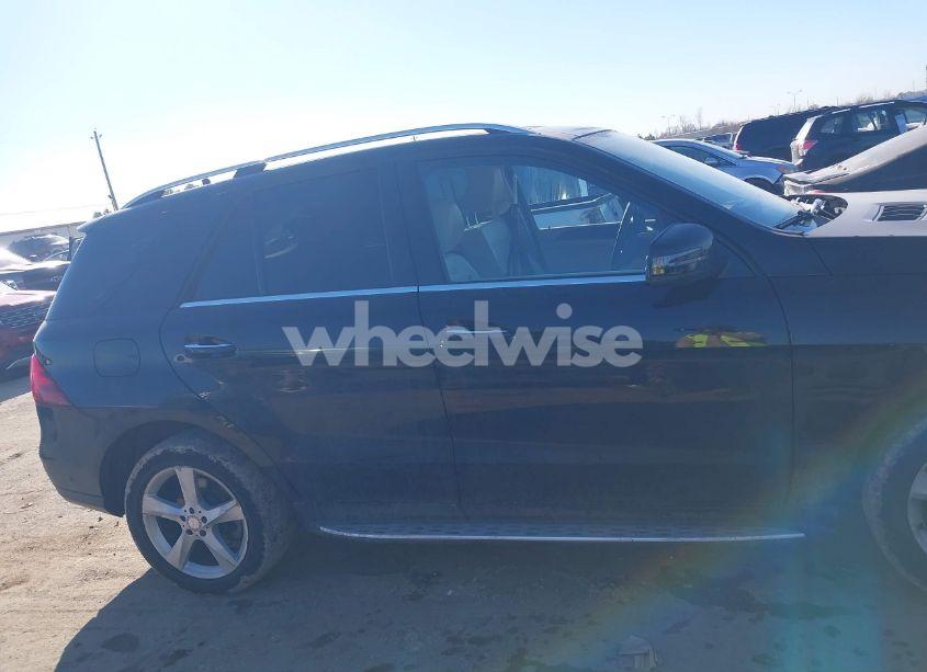 Photo 13 of 2016 Mercedes-benz Gle 350 4MATIC (VIN 4JGDA5HB0GA777960)
