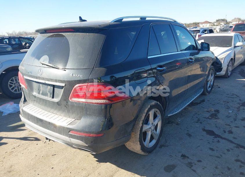 Photo 4 of 2016 Mercedes-benz Gle 350 4MATIC (VIN 4JGDA5HB0GA777960)