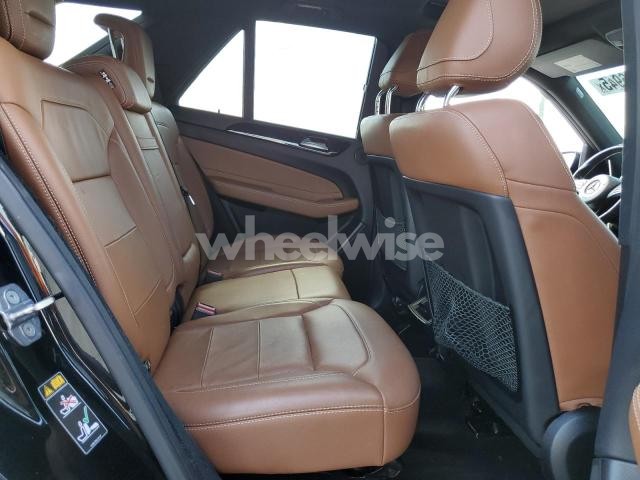 Photo 10 of 2018 MERCEDES-BENZ GLE 350 4MATIC (VIN 4JGDA5HB0JB105916)