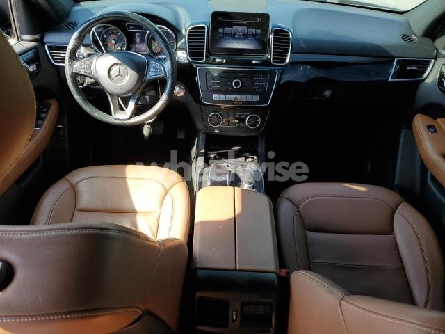 Photo 8 of 2018 MERCEDES-BENZ GLE 350 4MATIC (VIN 4JGDA5HB0JB105916)