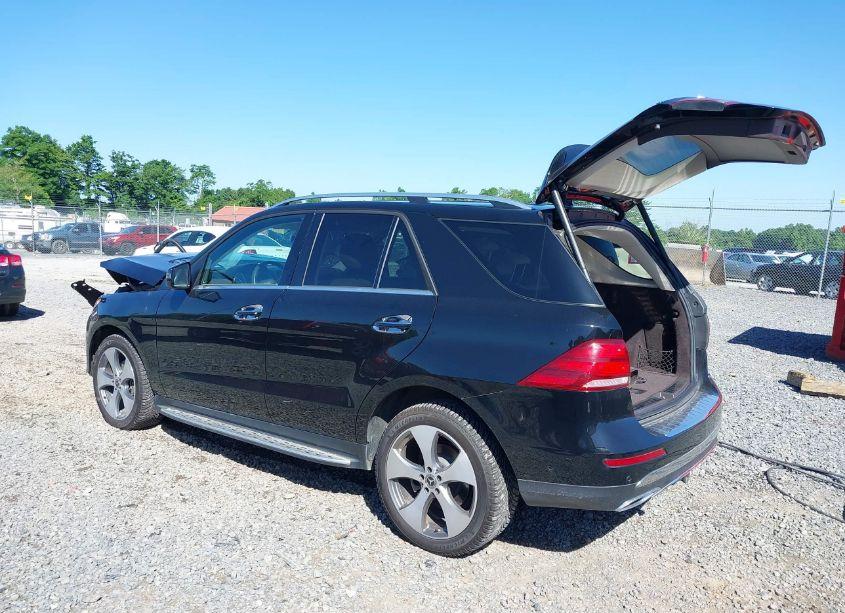 Photo 3 of 2018 Mercedes-benz Gle 350 4MATIC (VIN 4JGDA5HB0JB167168)