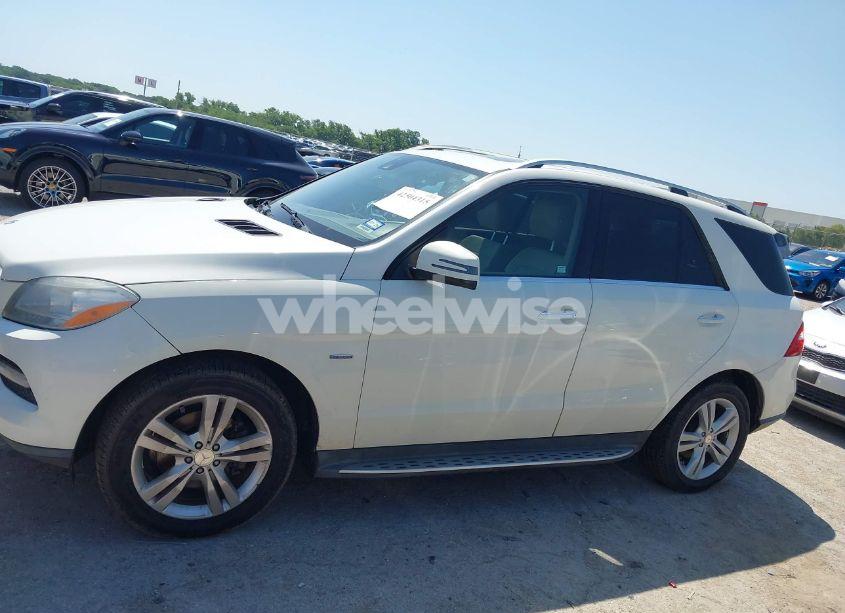 Photo 14 of 2012 Mercedes-benz Ml 350 4MATIC (VIN 4JGDA5HB1CA007860)