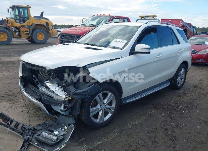 Photo 2 of 2012 Mercedes-benz Ml 350 4MATIC (VIN 4JGDA5HB1CA032290)