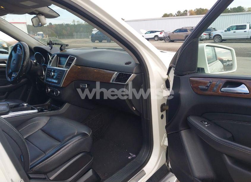 Photo 5 of 2012 Mercedes-benz Ml 350 4MATIC (VIN 4JGDA5HB1CA032290)