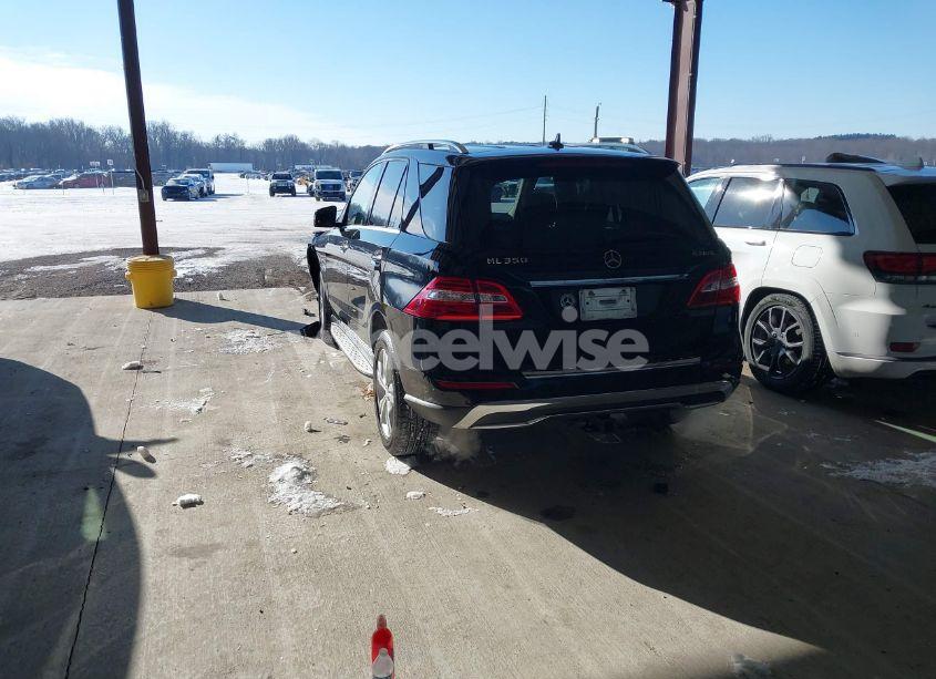 Photo 3 of 2013 Mercedes-benz Ml 350 4MATIC (VIN 4JGDA5HB1DA249310)