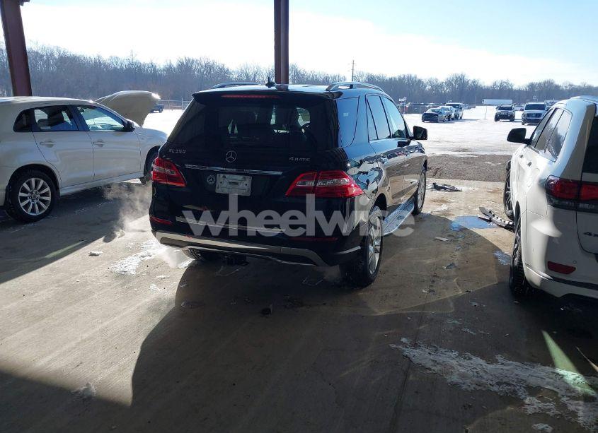 Photo 4 of 2013 Mercedes-benz Ml 350 4MATIC (VIN 4JGDA5HB1DA249310)