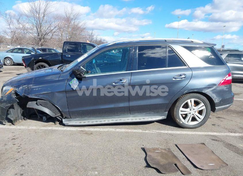 Photo 15 of 2013 Mercedes-benz Ml 350 4MATIC (VIN 4JGDA5HB1DA267189)