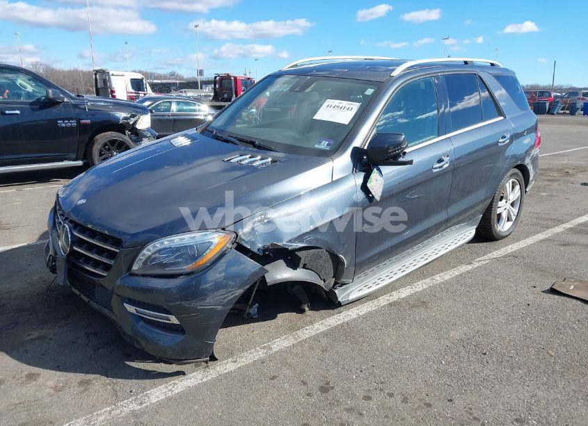 Photo 2 of 2013 Mercedes-benz Ml 350 4MATIC (VIN 4JGDA5HB1DA267189)