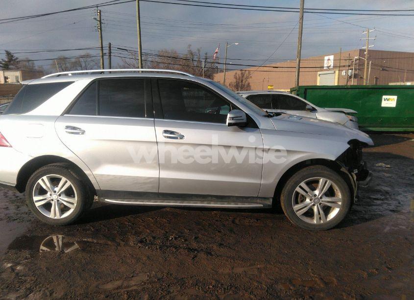 Photo 13 of 2014 Mercedes-benz Ml 350 4MATIC (VIN 4JGDA5HB1EA304498)