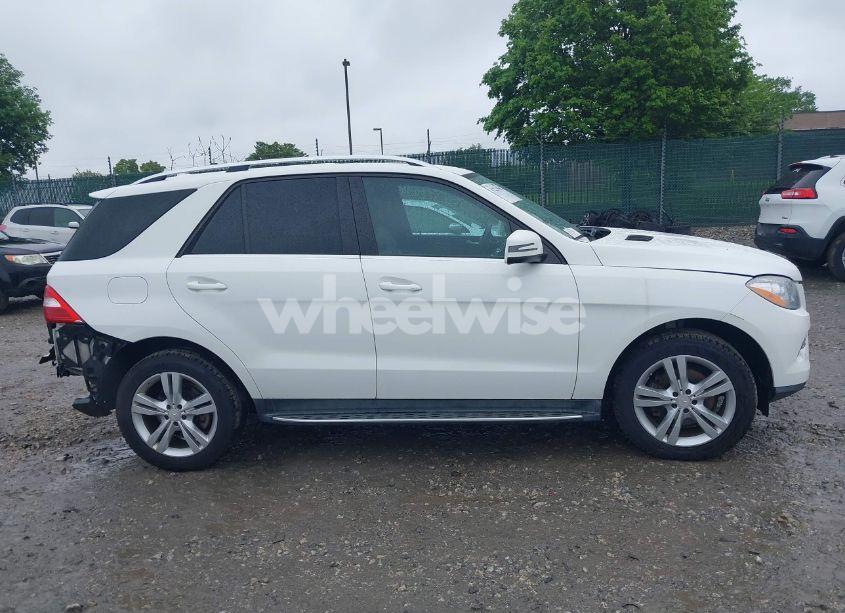 Photo 14 of 2014 Mercedes-benz Ml 350 4MATIC (VIN 4JGDA5HB1EA359999)