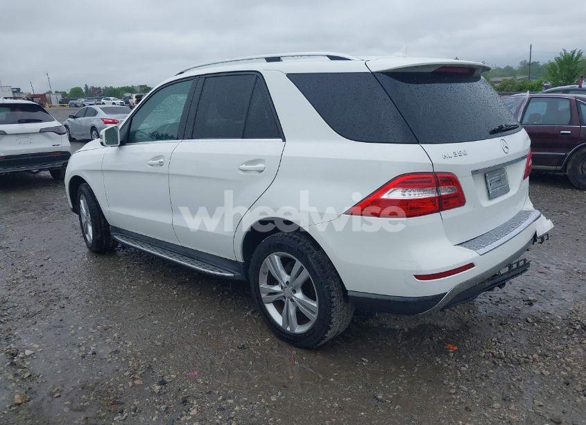 Photo 3 of 2014 Mercedes-benz Ml 350 4MATIC (VIN 4JGDA5HB1EA359999)